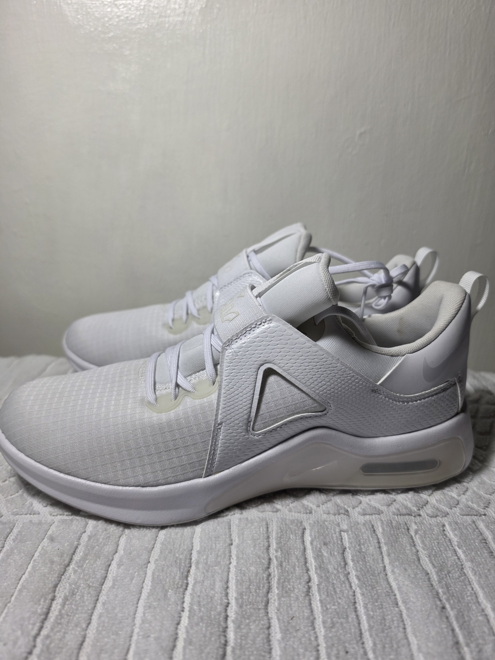 Nike Womens Air Max Bella TR 5 Shoes